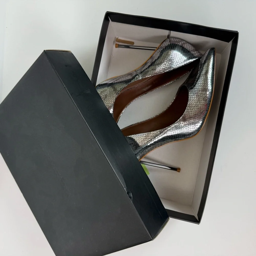 BCBGMAXAZRIA Marain Metallic Leather Metal Heel Graphite Snake Stiletto Size 9 - Picture 3 of 13